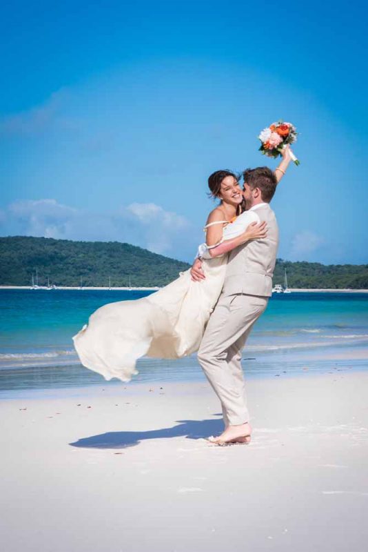 M + J and their Bahamas dream wedding ~ Larimeloom real bride